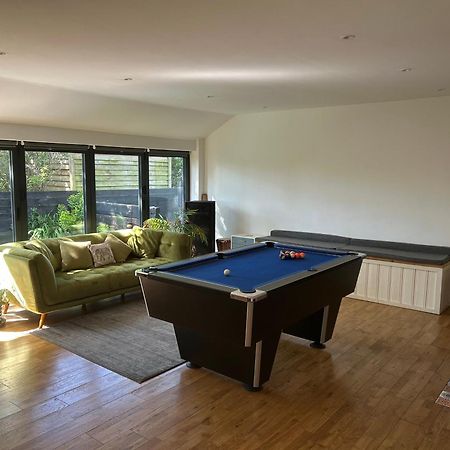 Crossing Retreat - Pool Table, Projector, Barn Villa Tunstead  Luaran gambar