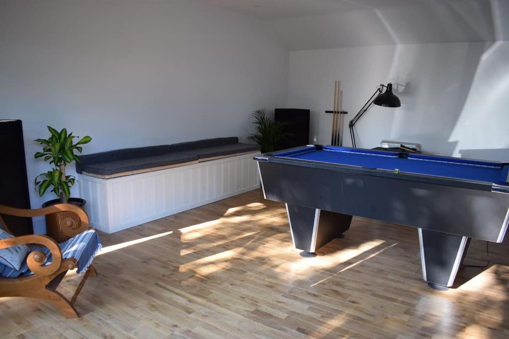 Crossing Retreat - Pool Table, Projector, Barn Villa Tunstead  Luaran gambar